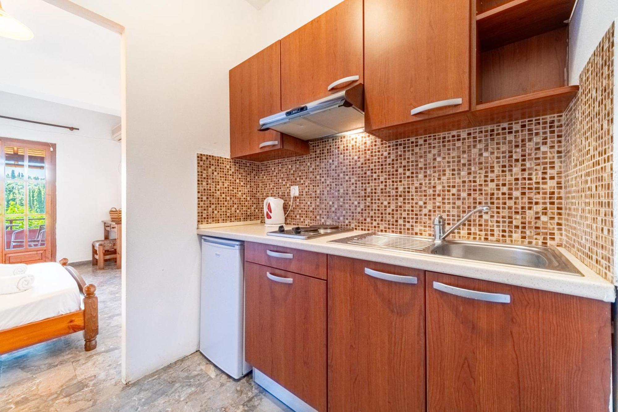 Arianna Studio Ground Floor 6 Палеокастрица Екстериор снимка